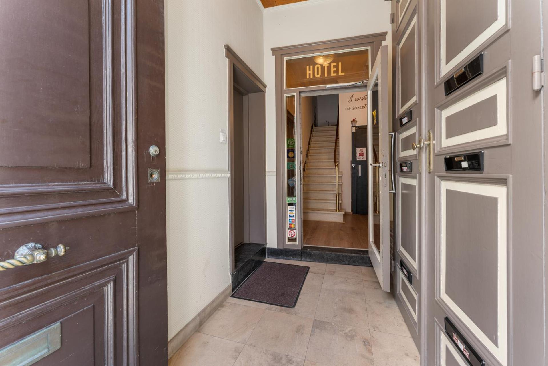 The Chocolate Suites Brugge Bagian luar foto