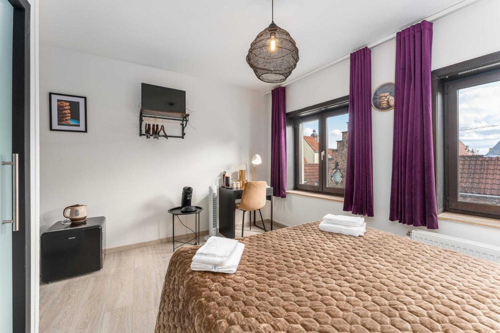 The Chocolate Suites Brugge Bagian luar foto