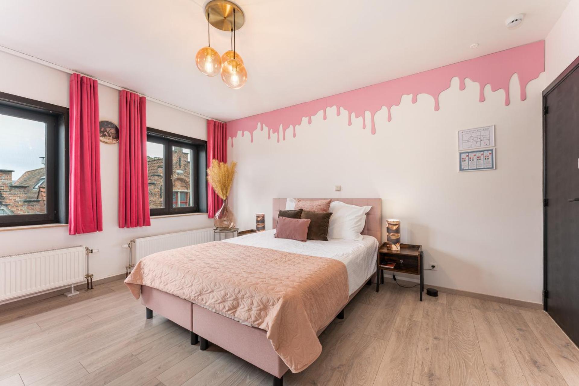 The Chocolate Suites Brugge Bagian luar foto